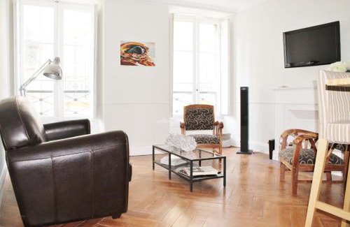 Hotel de Ville - Quinconces Apartamento | L'Appart D'Oli et Tiane