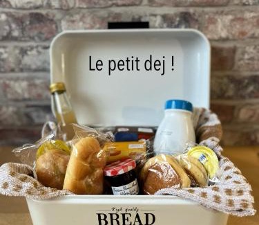 Saint-Honore - Jeanne d'Arc Apartamento | L' Appart' , tendance et épuré avec bel extérieur, proche du centre