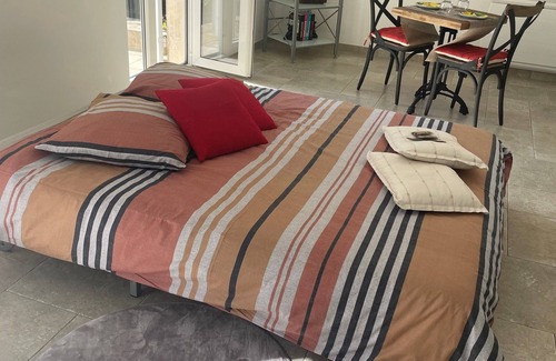 Paradou Cama Y Desayuno | L'Appart-Thé - Discreet charm in the heart of Alpilles