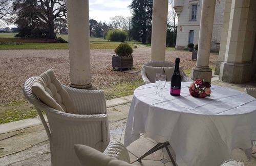 Neuille Apartamento | Apartamento en el castillo para 4 personas