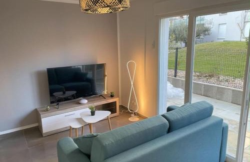 Annemasse Apartamento | L'appartement Bleu-T2-Annemasse