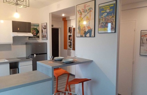 Sedan Apartamento | L'appt du vieux qui ne voulait pas fêter son anniversaire park. privatif gratuit