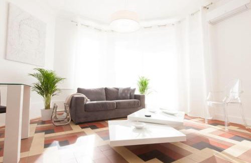 Comedie Apartamento | L'art Déco, Esprit Loft, Clim, Place Comédie