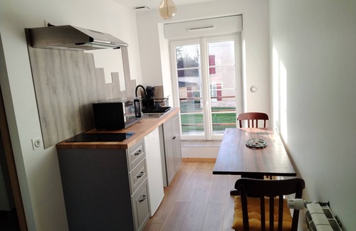 Saints Apartamento | L' ART offers you its studio 5min from coulommiers