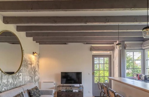 Honfleur Cabaña | L'Atelier de la Maison Saint Léonard - bonito jardín compartido honfleur