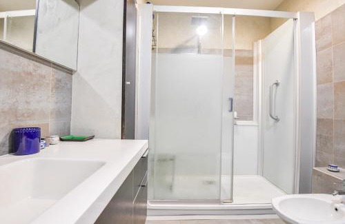 Saint-Victor Apartamento | L'Atypique - Appart 2 ch avec terrasse et clim