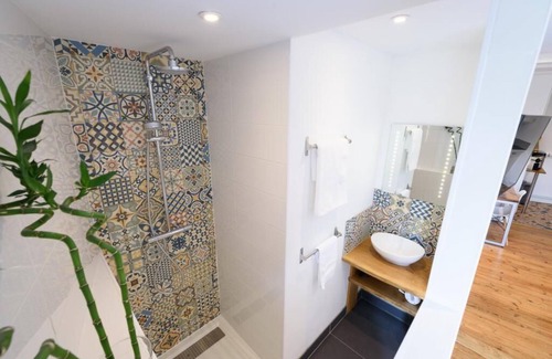 Perigueux Apartamento | Apartamento-Superior-Habitación con desagüe-Vista a la Ciudad-l' Atypique