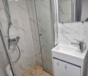 Sucy-en-Brie Apartamento | L'auberge de Sucy - Studio Climatisé