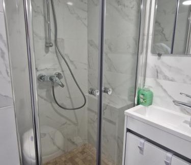 Sucy-en-Brie Apartamento | L'auberge de Sucy - Studio Climatisé