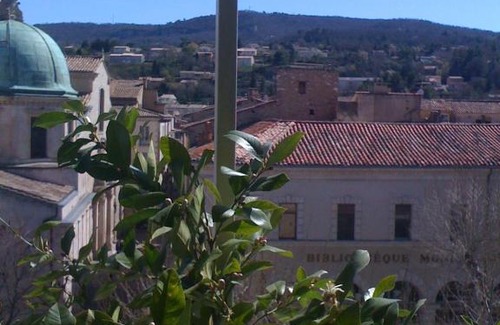 Apt Cama Y Desayuno | L'Auberge Espagnole - Bed & Breakfast
