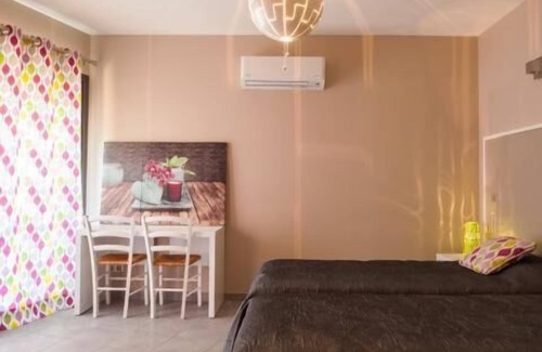 Saint-Hippolyte-du-Fort Hotel | L'Auberge Cigaloise
