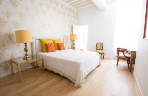 Beaune City Centre Apartamento | L'Aubertine - Appartement Hypercentre avec Terrasse