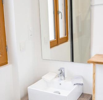 Saint-Quentin Apartamento | L'avant-gardiste - Appart'Hotel Le Gatsby