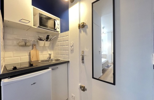 Fontaine-Bayonne-Cartoucherie Apartamento | L'Azur - Studio Cozy proche tram & centre-ville