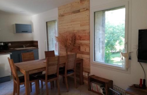 Echevis Casa | L'Echevine en vercors