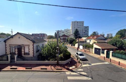 Aubervilliers Apartamento | L'Ecorce - petit cocon à quelques minutes de Paris