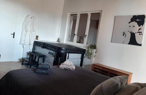 Sassenay Apartamento | L'Ecrin Dakoté