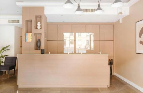 17th Arrondissement Hotel | L'Edmond Hotel Parc Monceau, Sonder by Marriott Bonvoy