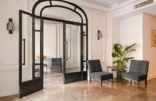 17th Arrondissement Hotel | L'Edmond Hotel Parc Monceau, Sonder by Marriott Bonvoy