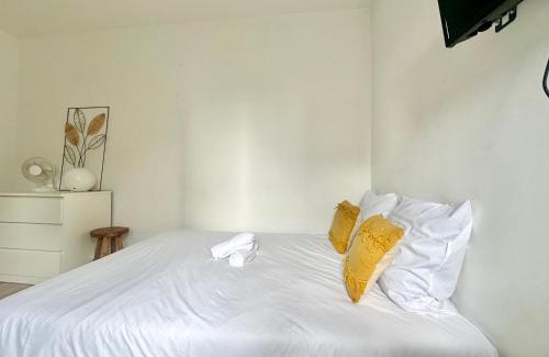 Limoges Apartamento | L'Emailleur studio cosy et tout équipé