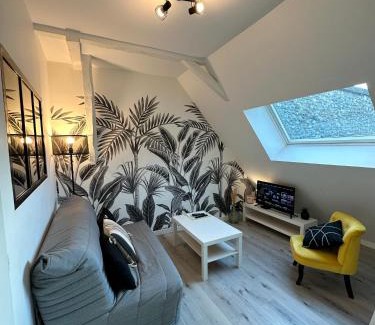 Nay Apartamento | L'ENSOLEILLÉ - Classé 2 étoiles - Nay centre - Appartement