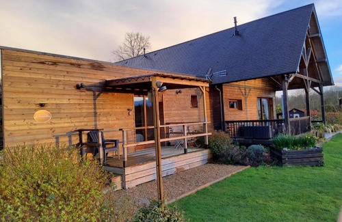 Courtonne-la-Meurdrac Cama Y Desayuno | L’’ Ensoleillée Au Doux Refuge