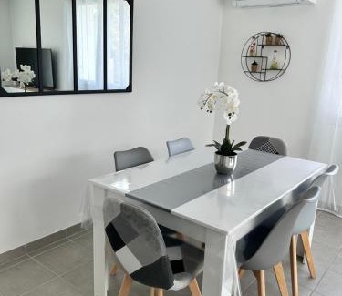 Beaumont-les-Valence Apartamento | L'Entre Deux Rêves