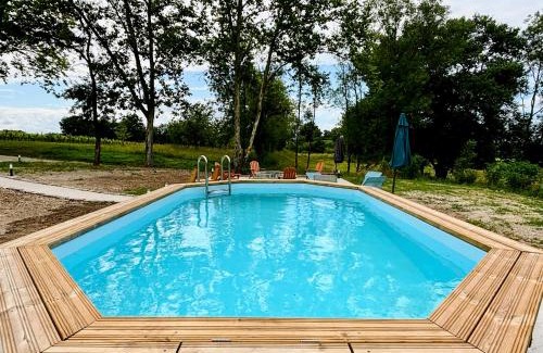 Verac Casa | L'Eperonnette, cozy house with swimming pool, surrounded by vineyard, near St Emilion