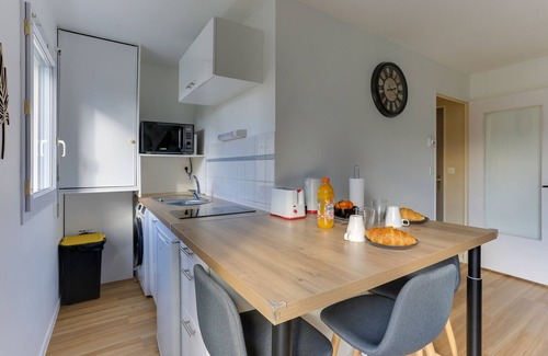 Noyal-Chatillon-sur-Seiche Apartamento | L'Escale Bretonne - Studio à 20min de Rennes centre