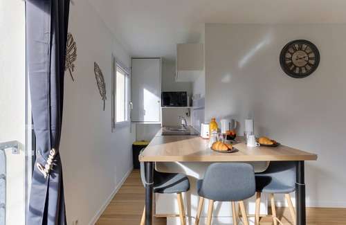 Noyal-Chatillon-sur-Seiche Apartamento | L'Escale Bretonne - Studio à 20min de Rennes centre