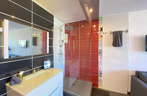 Naturist Village Apartamento | L'Escale d'Héliopolis, Climatisé, Coeur du village