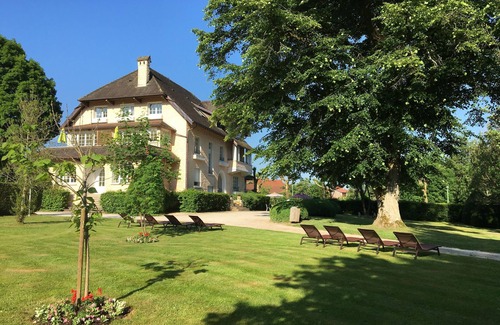 Forges-les-Bains Apartamento | L'ESCALE - LUZERNE - Guest House l'Escale - BAÑOS TERMALES LES BAINS