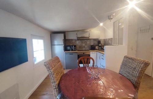 Centre Ville Apartamento | L'escale Niortaise - Centre-ville - 10mn Gare - WIFI - Netflix