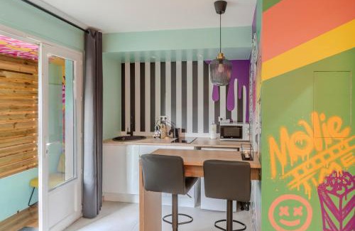 Cros-de-Cagnes Apartamento | L'escapade - Jacuzzi & Sauna privés By SweetDreams