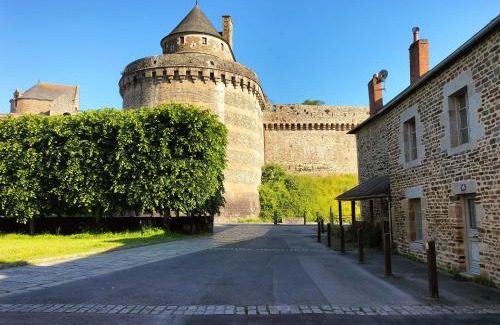 Montaubert - Rille - Saint-Sulpice Casa | L'Escapade Médiévale