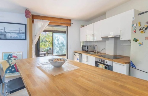 7th Arrondissement Casa | L'escapade Méditerranéenne
