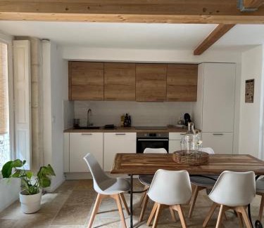 Quartier Administrations Apartamento | L'escapade Nîmoise