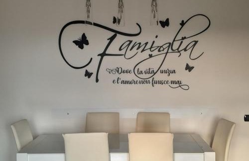 Livorno Apartamento | L' essenziale