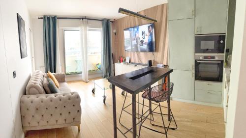 Clamart Apartamento | L'Etoilé - 15mn from Montparnasse - Near Paris