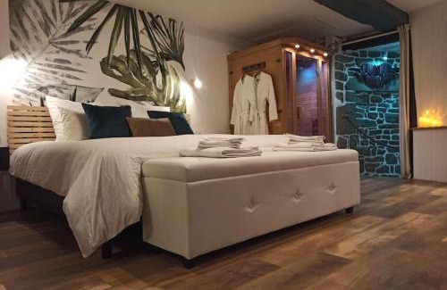 Guemene-sur-Scorff Casa | L'Etreinte, gîte de charme avec jacuzzi intérieur et sauna