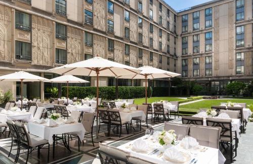 Faubourg-du-Roule Hotel | L'Hôtel du Collectionneur Paris