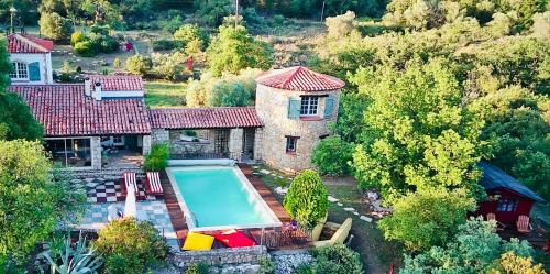 Bagnols-en-Foret Cama Y Desayuno | L’Hacienda Maison d’hôtes