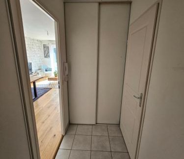 Pau Nord Apartamento | L'hippique - Parking - vue Pyrénées - Balcon