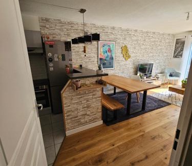Pau Nord Apartamento | L'hippique - Parking - vue Pyrénées - Balcon