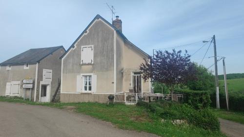 La Celle-sous-Gouzon Casa | l'hirondelle 2 tot 9 personen