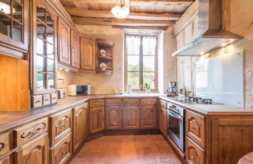 Lantilly Casa | L'Hirondelle