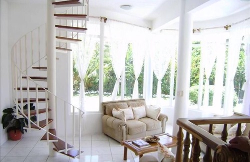 Mammee Bay Estates Villa | L'Horizon una joya en el Caribe con bar junto a la piscina y música