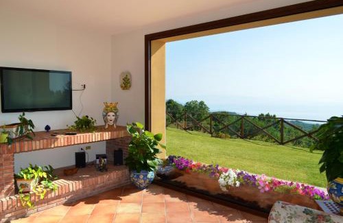 Fornazzo Casa | L'Infinito Agriturismo - Rooms & Breakfast