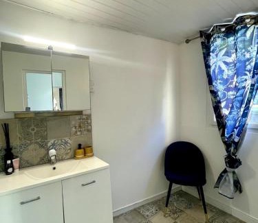 La Celle-sous-Gouzon Apartamento | L'Instant Caen - House in Caen