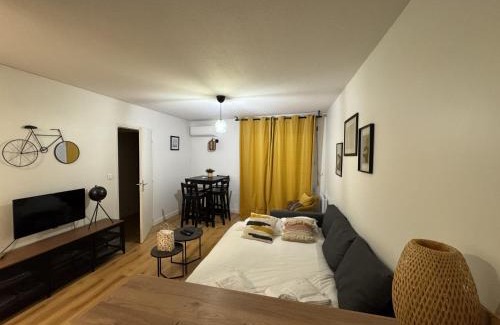 Brive-la-Gaillarde Apartamento | L'Instant Terrasse - 1 Chambre